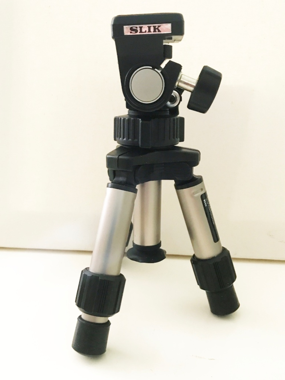 NWT SLIK Mini Camera Tripod Stand